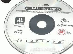 CD Mortal Kombat Trilogy PS1